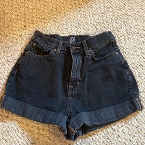 Urban outfitters BDG black jean short mom fit